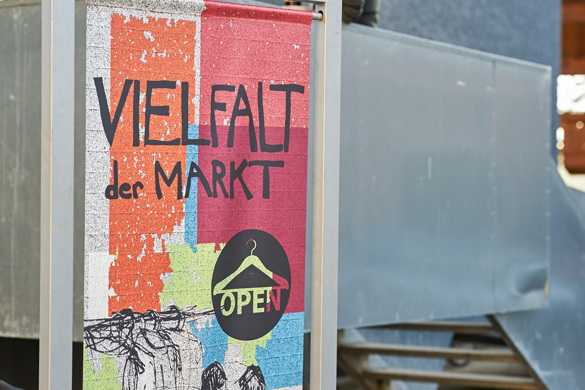 Vielfalt Markt im EmailWerk Seekirchen vom Kulturverein KunstBox mit Kunsthandwerk